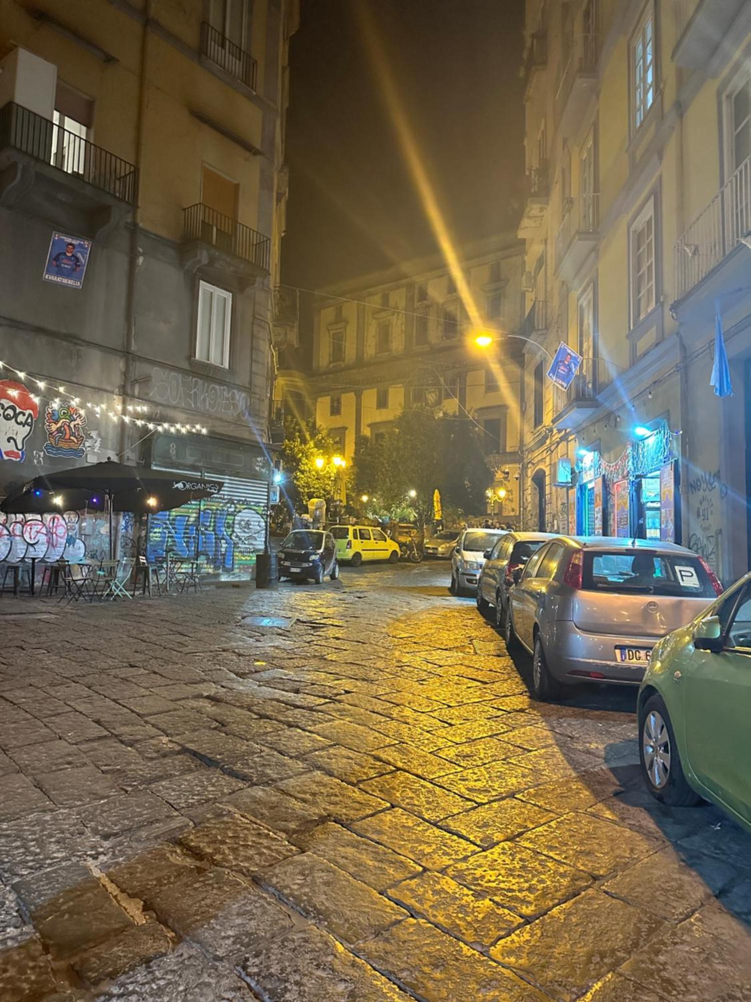 Naples To Stay Exteriér fotografie